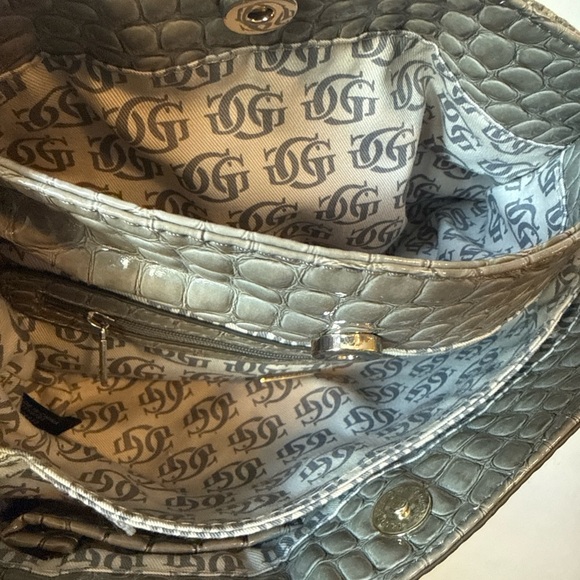 GUESS Pink and Gray Floral Clutch